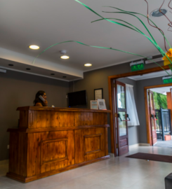 Hotel Cueva de Las Manos