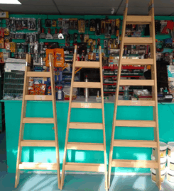 Ferretería Nueva Santa Cruz
